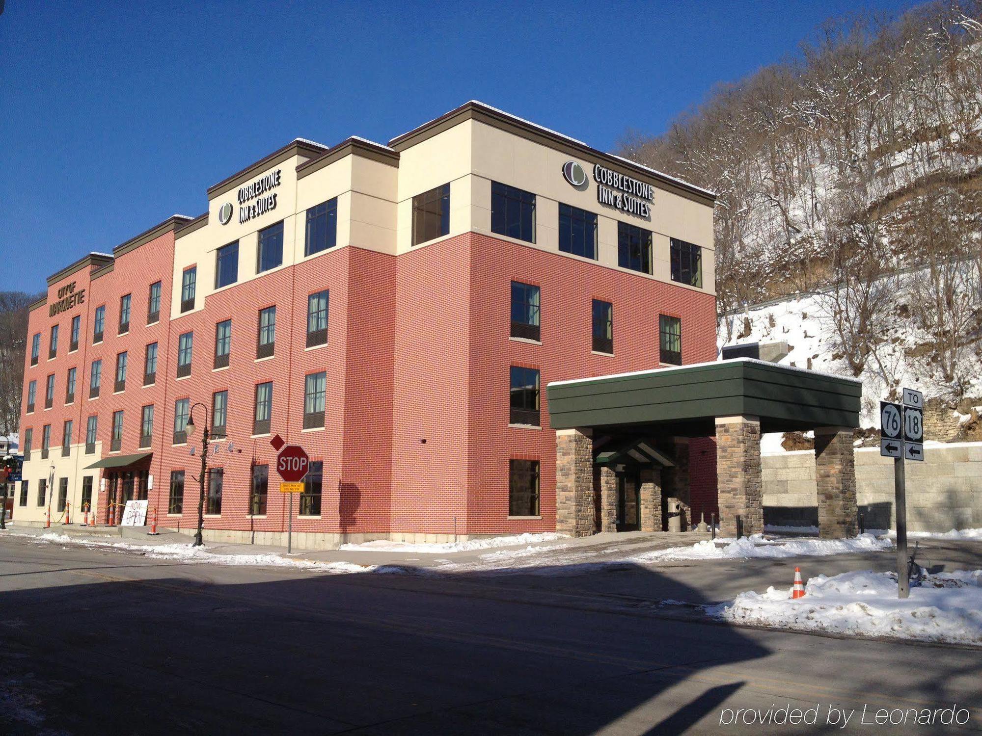 Cobblestone Inn & Suites - Marquette Екстер'єр фото